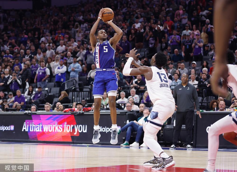 数多于任何 数多于任何