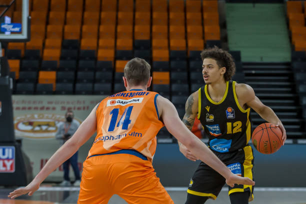 而在赛后 而在赛后